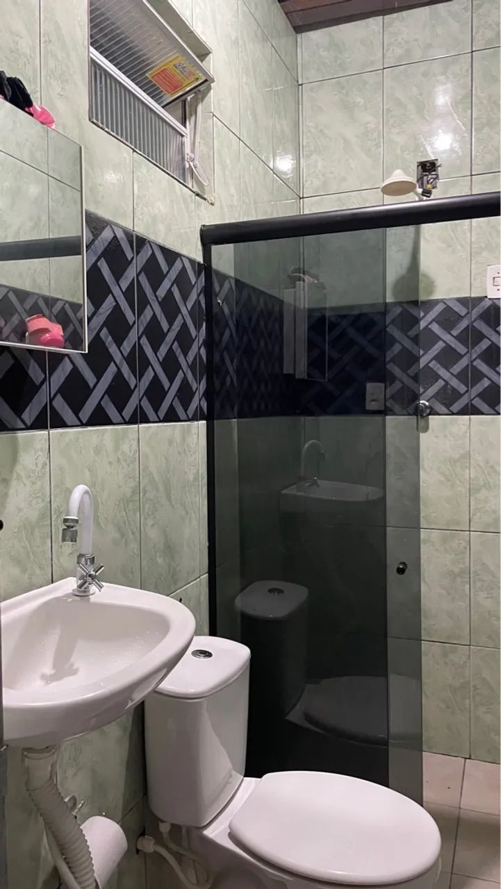 ALUGA-SE QUARTO SOMENTE PARA MULHERES  - Foto 3
