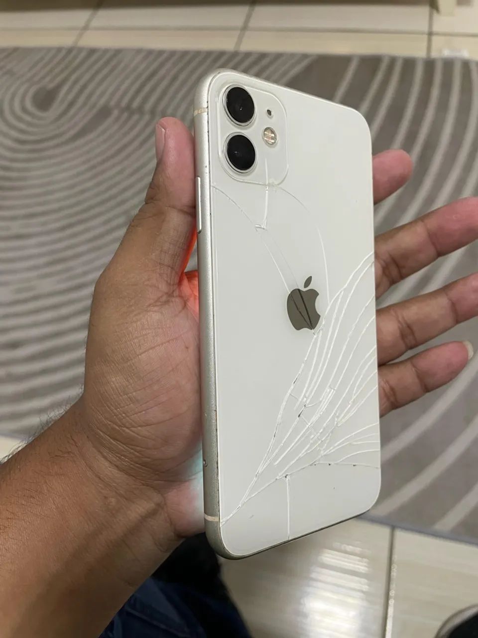 iPhone 11 - Foto 4