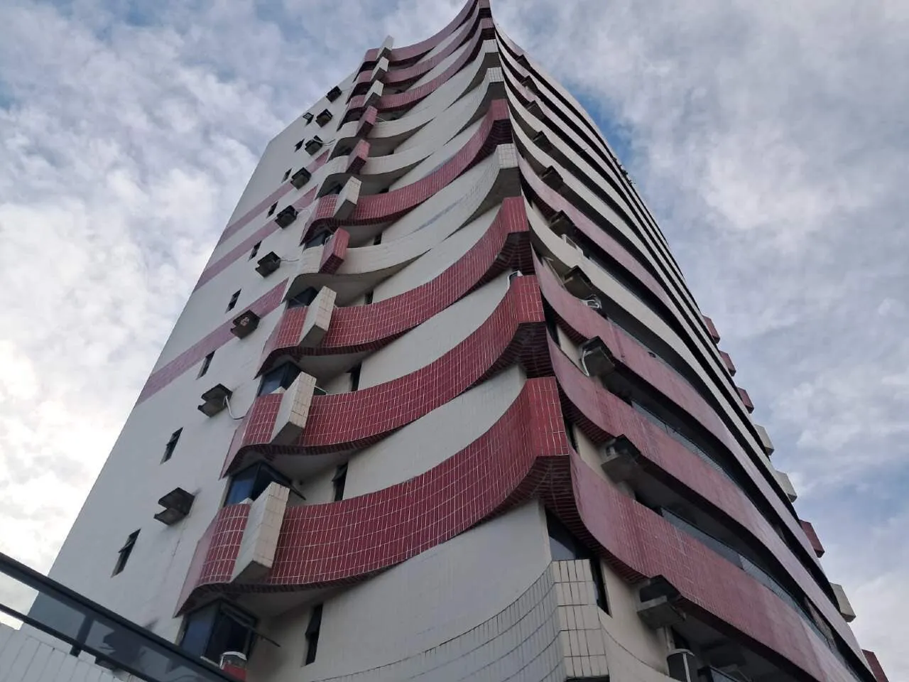 Apartamento para aluguel, 3 quartos, 1 suíte, 2 vagas, Torre - Recife/PE