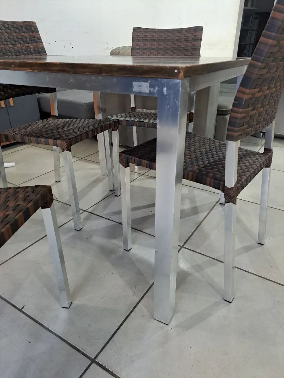 Mesa 4 cadeiras 64840825921282122