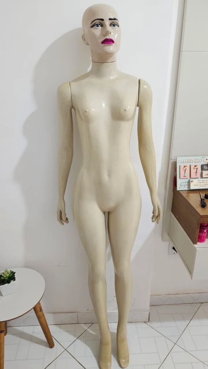 Manequins femininos  - Foto 4