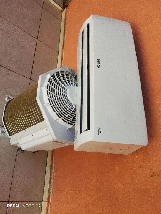 Ar Condionado Split 12000 BTUs inverter  - Foto 3