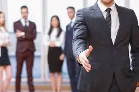 TRABALHO COM TREINAMENTO EM CURITIBA 