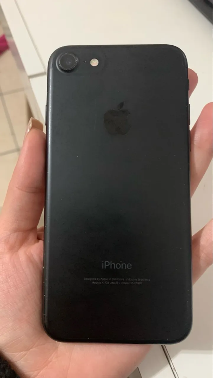 iPhone 7 em perfeitas condições 
