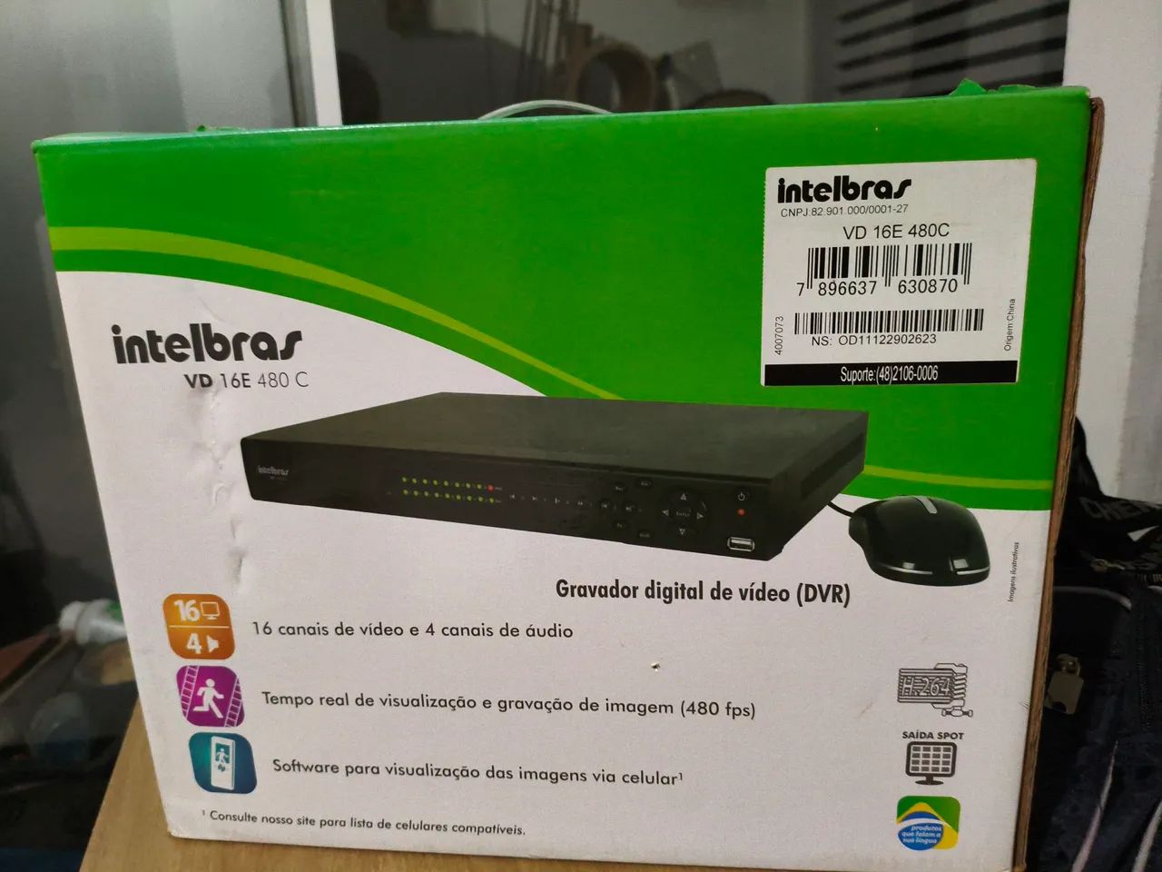 DVR Intelbras VC 16E 480C com 2 câmeras de brinde