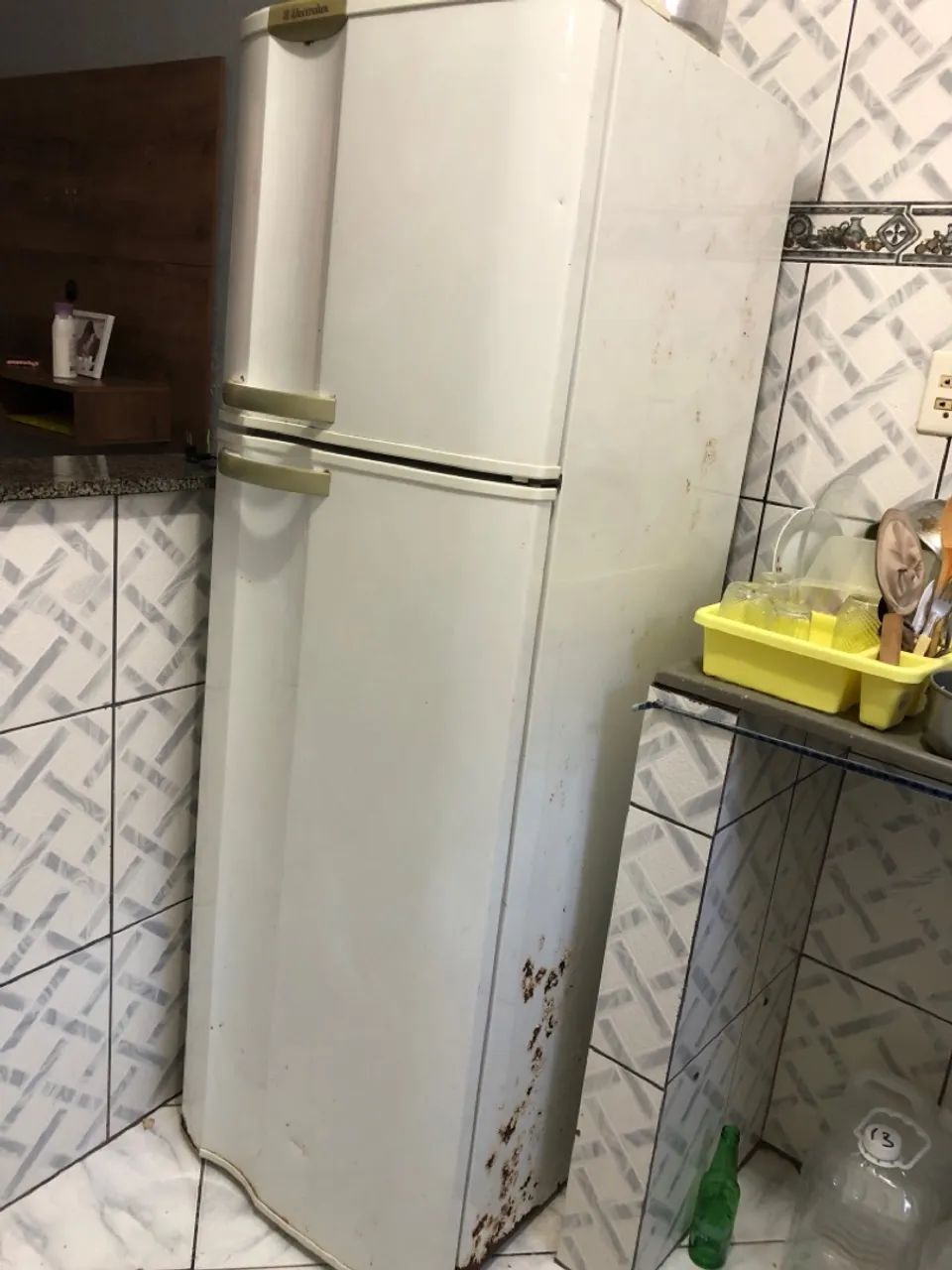 Geladeira pra retira de peças 