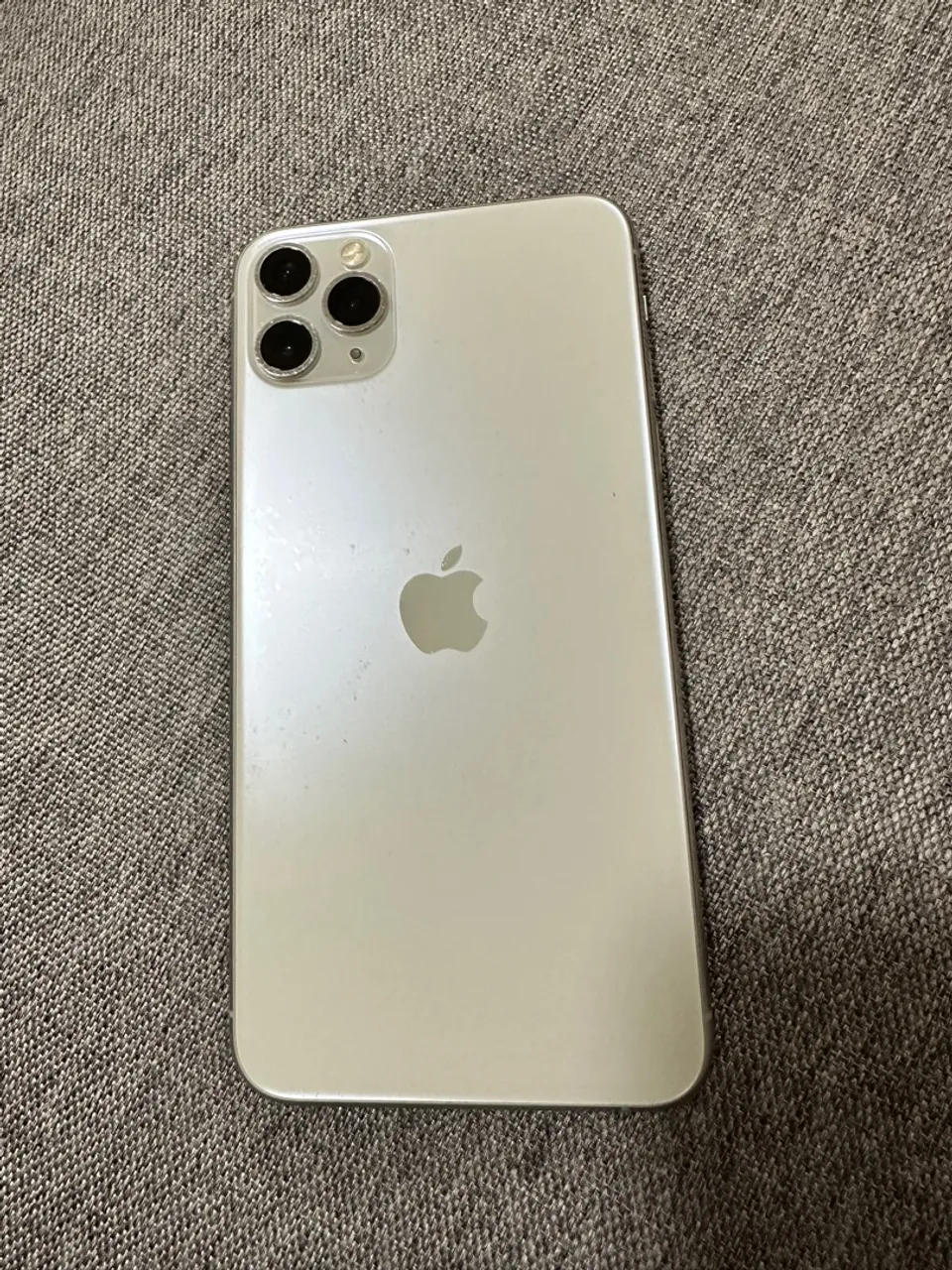 Vendo IPhone 11 Pro Max 256