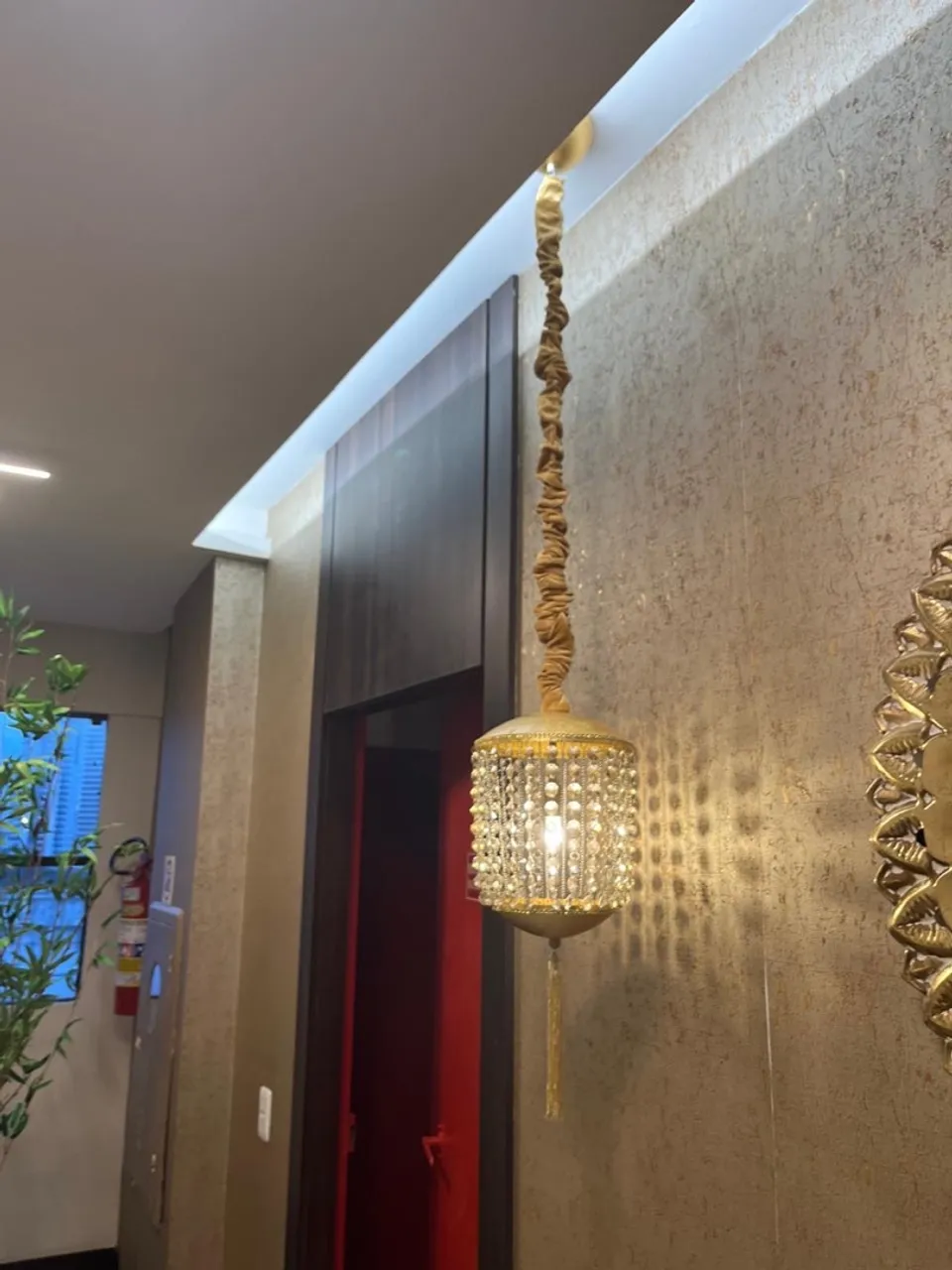 Luminária de Cristal Elegante