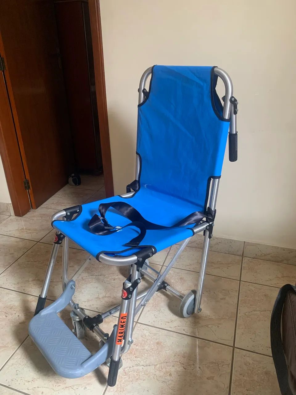 Cadeira de resgate dobrável  - Foto 3