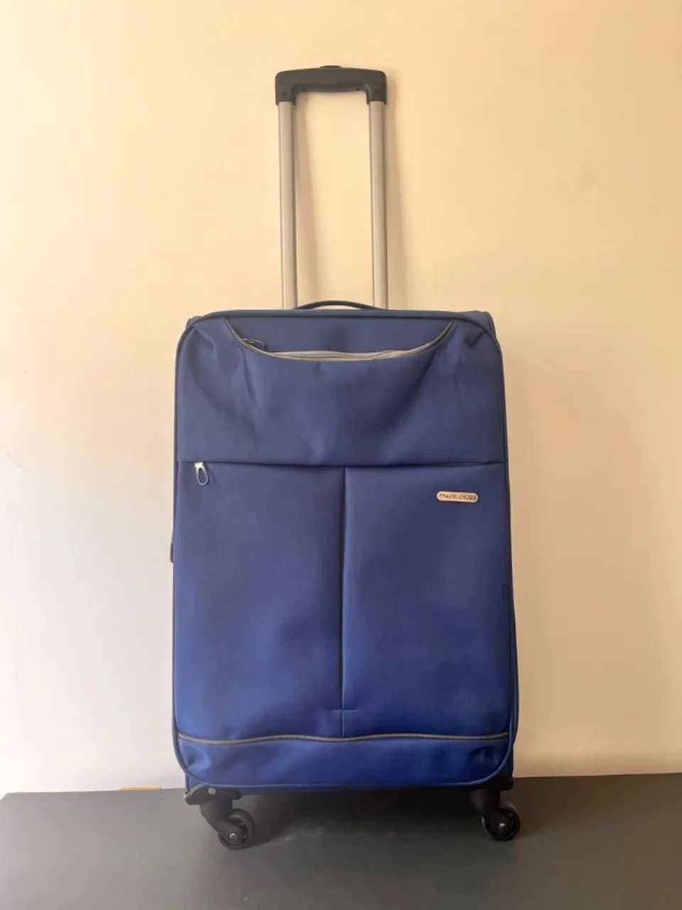 Mala média azul64628724179841120