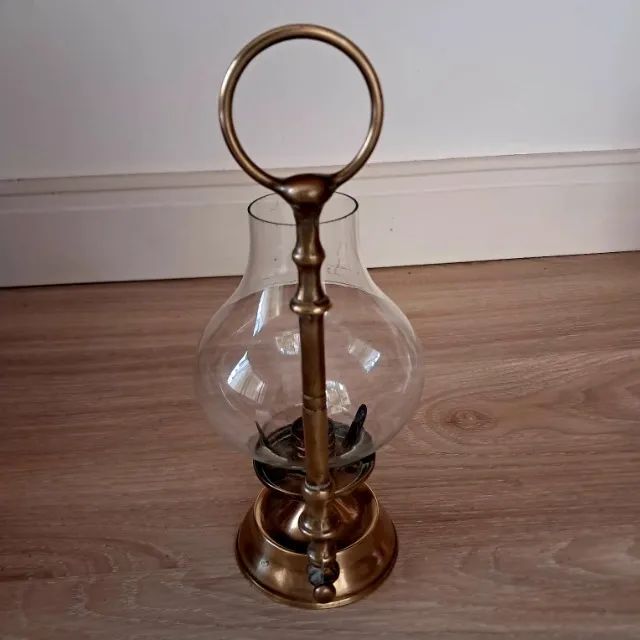 Castiçal Lamparina em Latão e Cúpula de Vidro - Foto 5