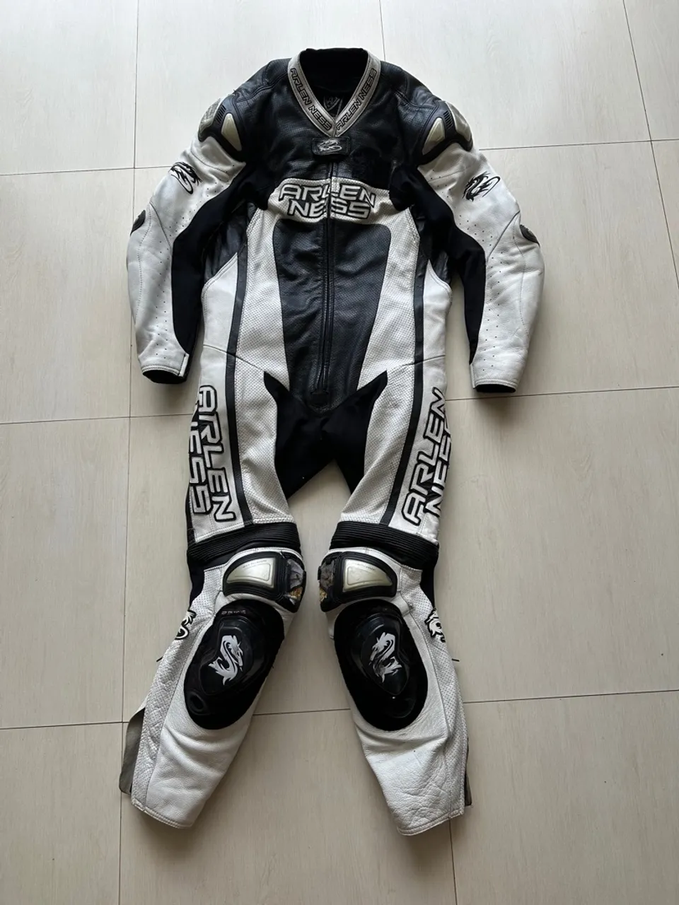 Vendo Macacão de Motociclismo Arlen Ness - Tamanho 50 - Usado