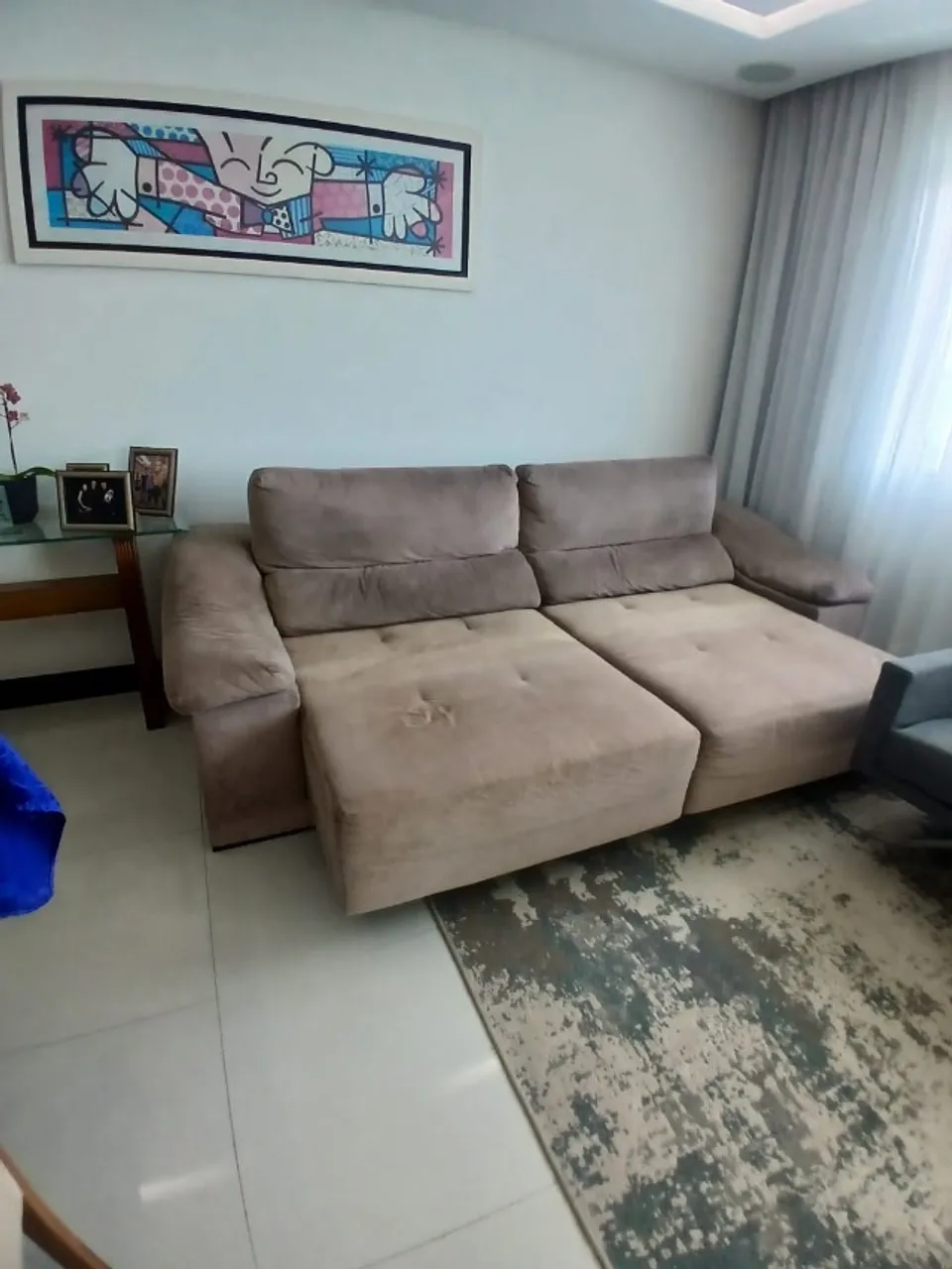 Sofá retrátil e reclinável