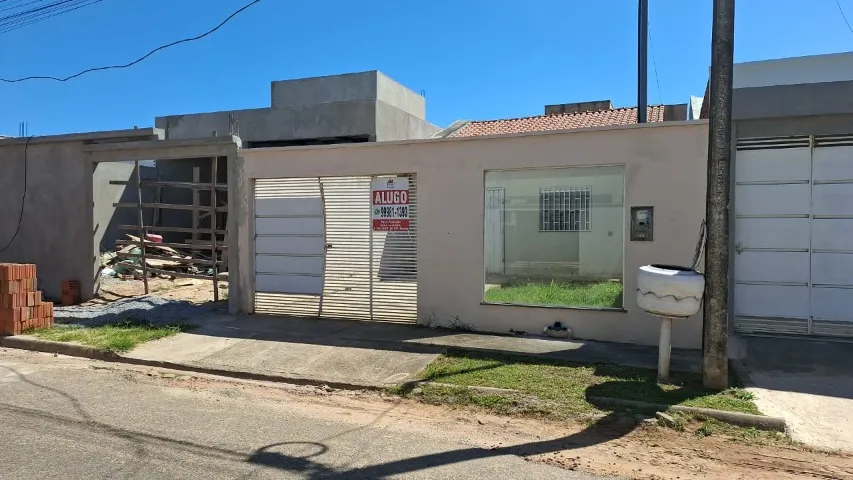 Alugo Casa Bonsucesso
