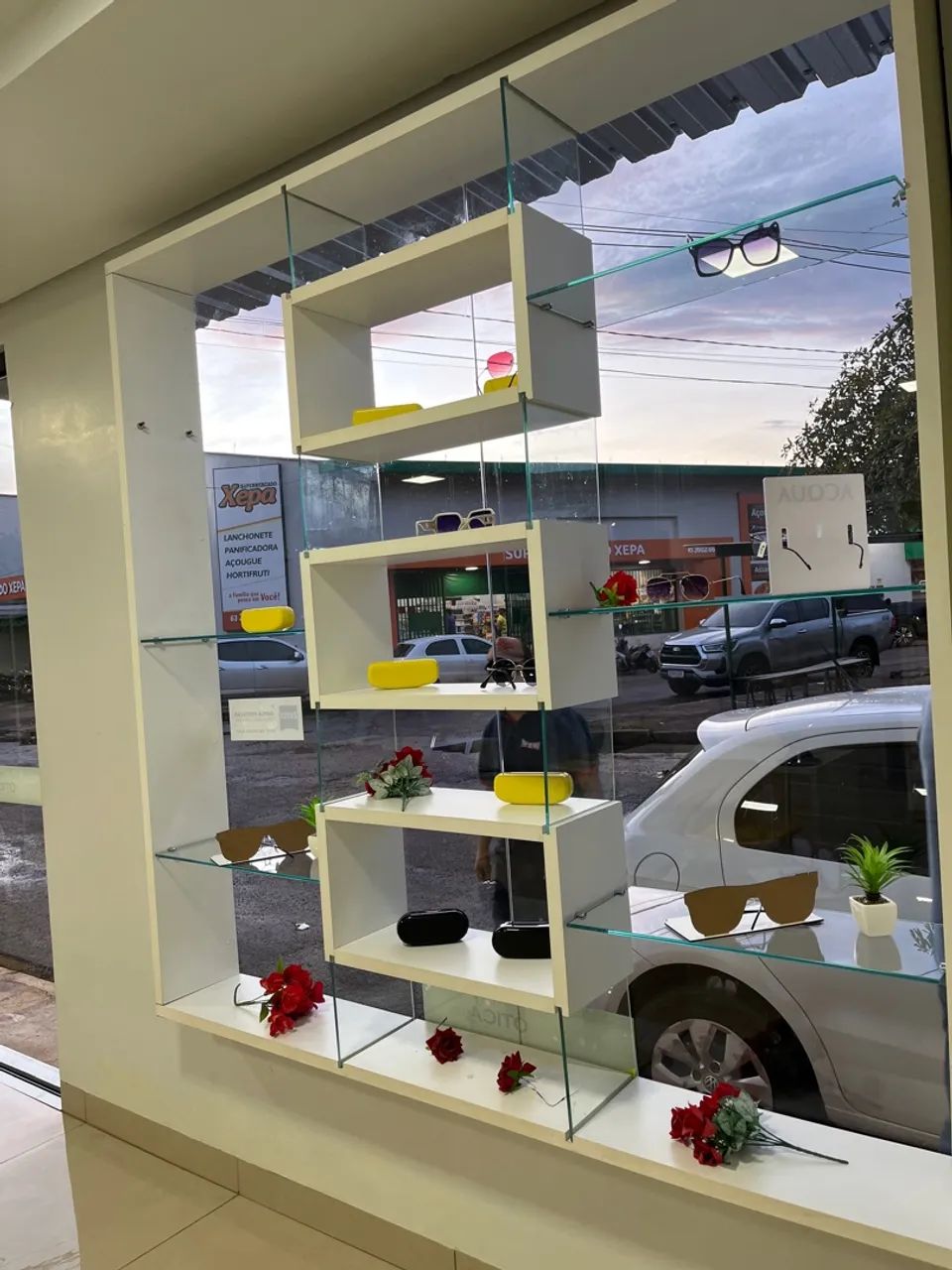 Vitrine Ótica em ótimo estado - Foto 4