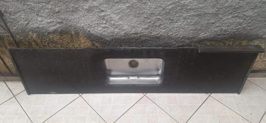  Pia Granito verde ubatuba 200 x 53