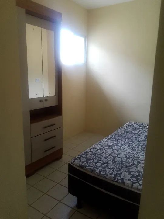 Apartamento com 3 quartos, 2 banheiros e varanda - Foto 12