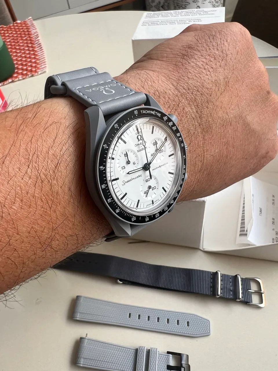 Relógio Swatch X Omega Moonswatch Speedmaster Moon 1965 Cron Cinza