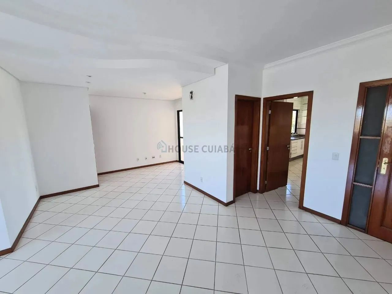 Edifício Moinho dos Ventos - Apto de 161 m² no Araes - Foto 2