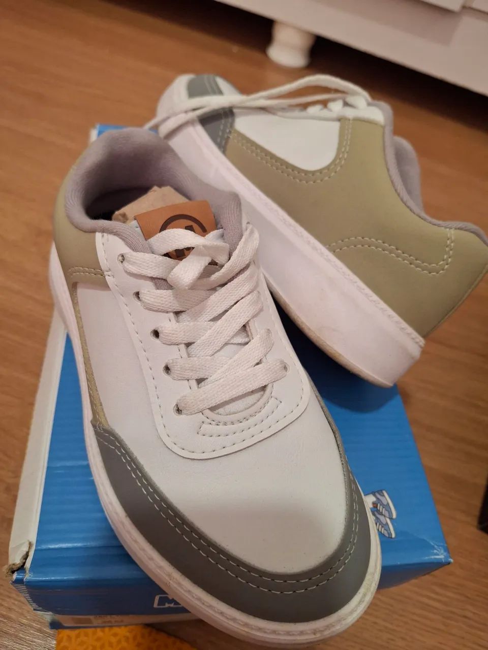 Soft Shoe64840838760065121