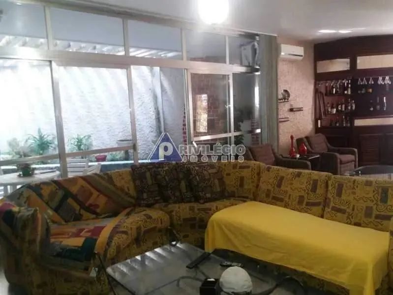 Casa de Vila à venda, 4 quartos, 1 suíte, 4 vagas, Copacabana - RIO DE JANEIRO/RJ