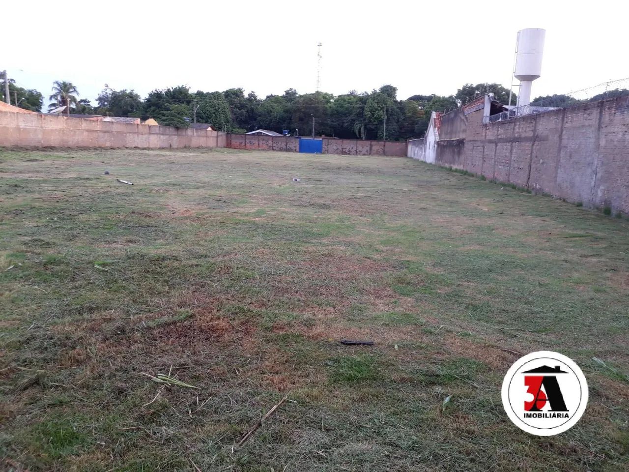 Área 3.456,43m2 Próximo ao Trevo do Roque - Foto 5