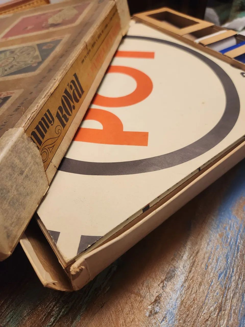  Jogo de cartas vintage "Rummy Royal" da Whitman.  - Foto 2