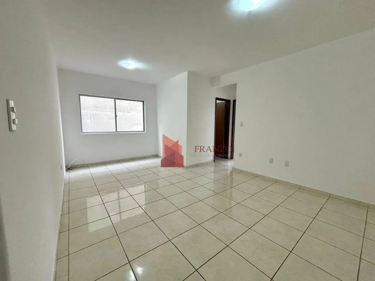 LOCAÇÃO: Apartamento com 2 dormitórios - Fazenda - Itajaí/SC