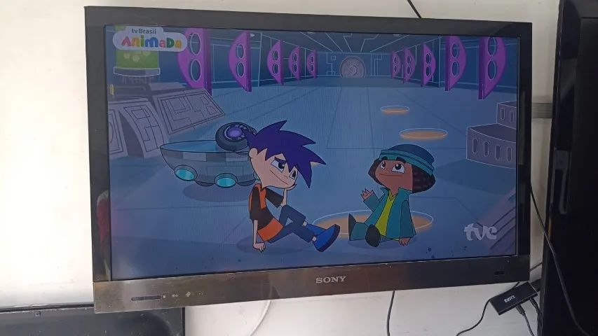 TV SONY 32" KDL-32EX725 COM GARANTIA - Foto 2