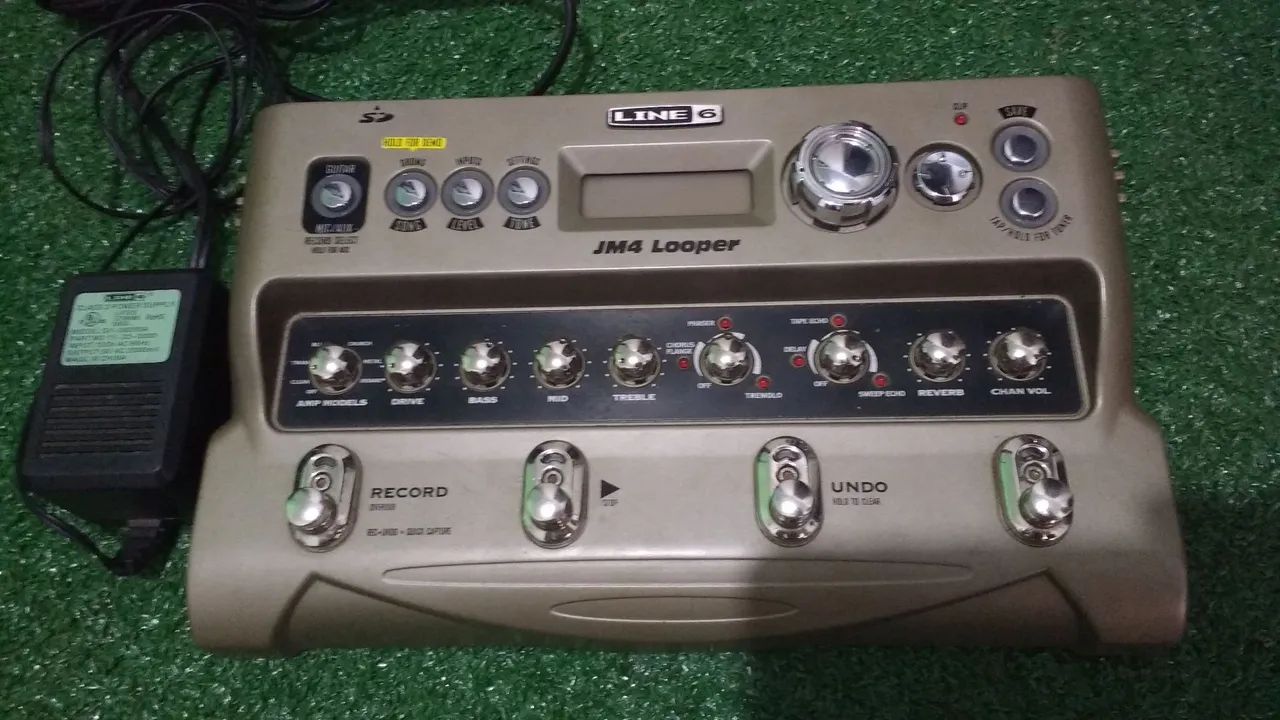 Jm4 LINE 6( looper e multi efeitos)64308480442881120