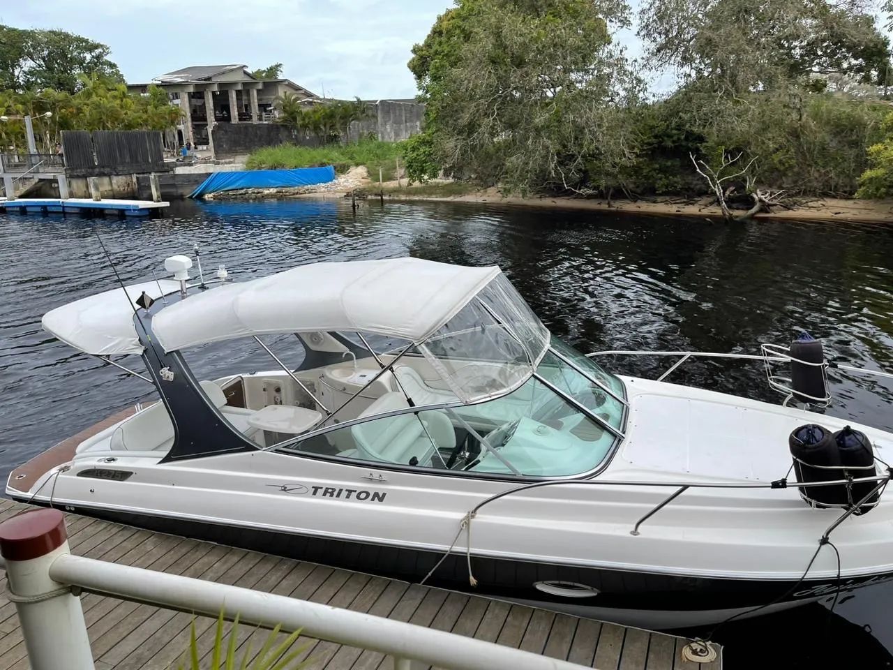 Triton 275i - 2013 x1 Mercruiser 300 HP ñ Phantom Armada Fs Real Focker 