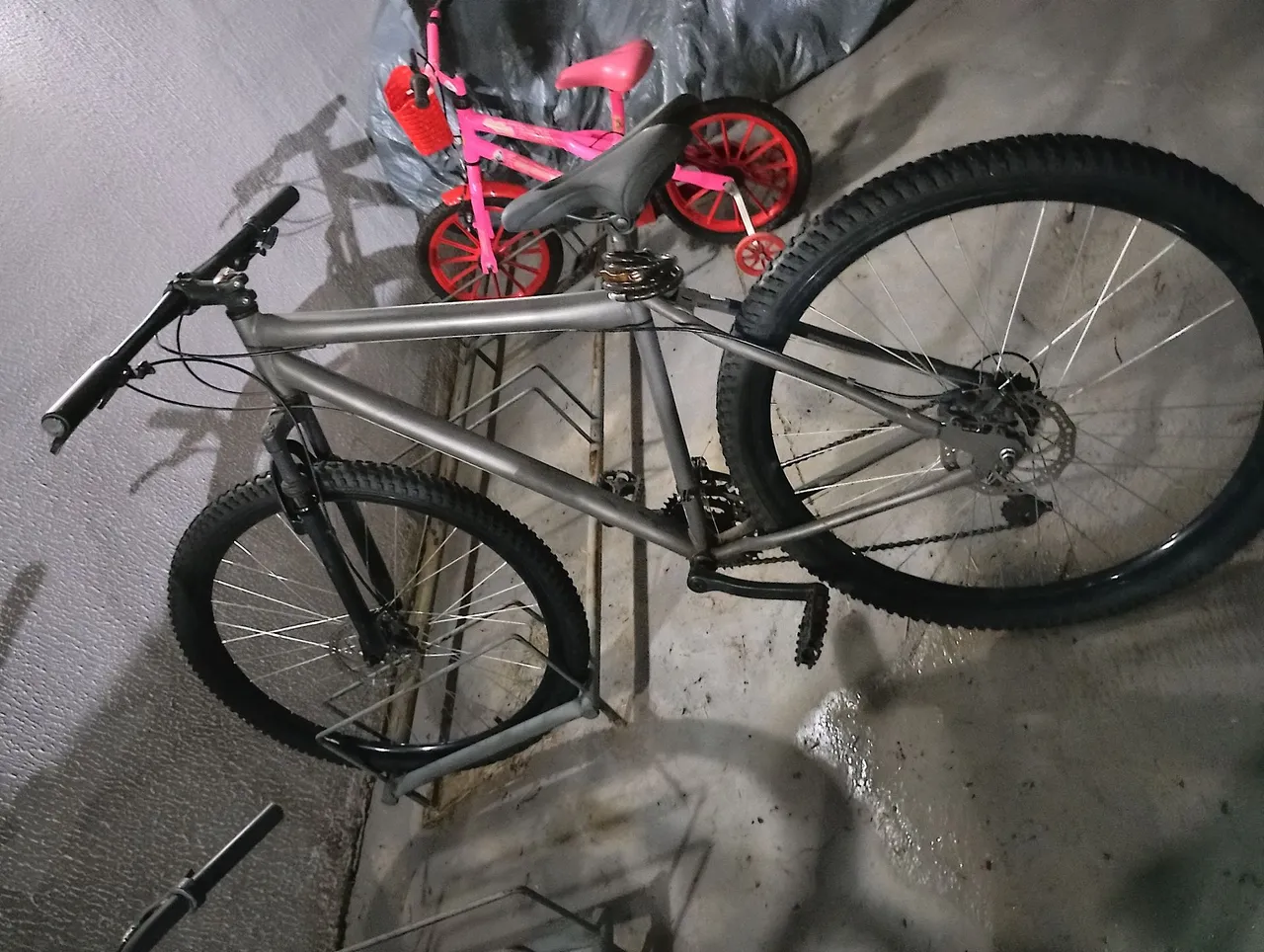 Bicicleta Aro 29 com 7 Marchas venda ou troca por vídeo game