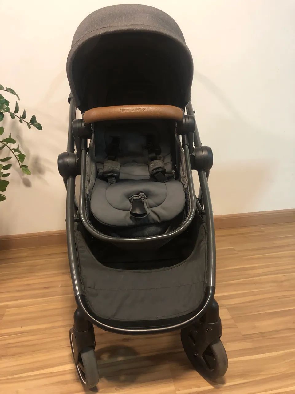 Vendo carrinho e Carrinho + Bebê Conforto  (Maxi-Cosi Anna) - Foto 2