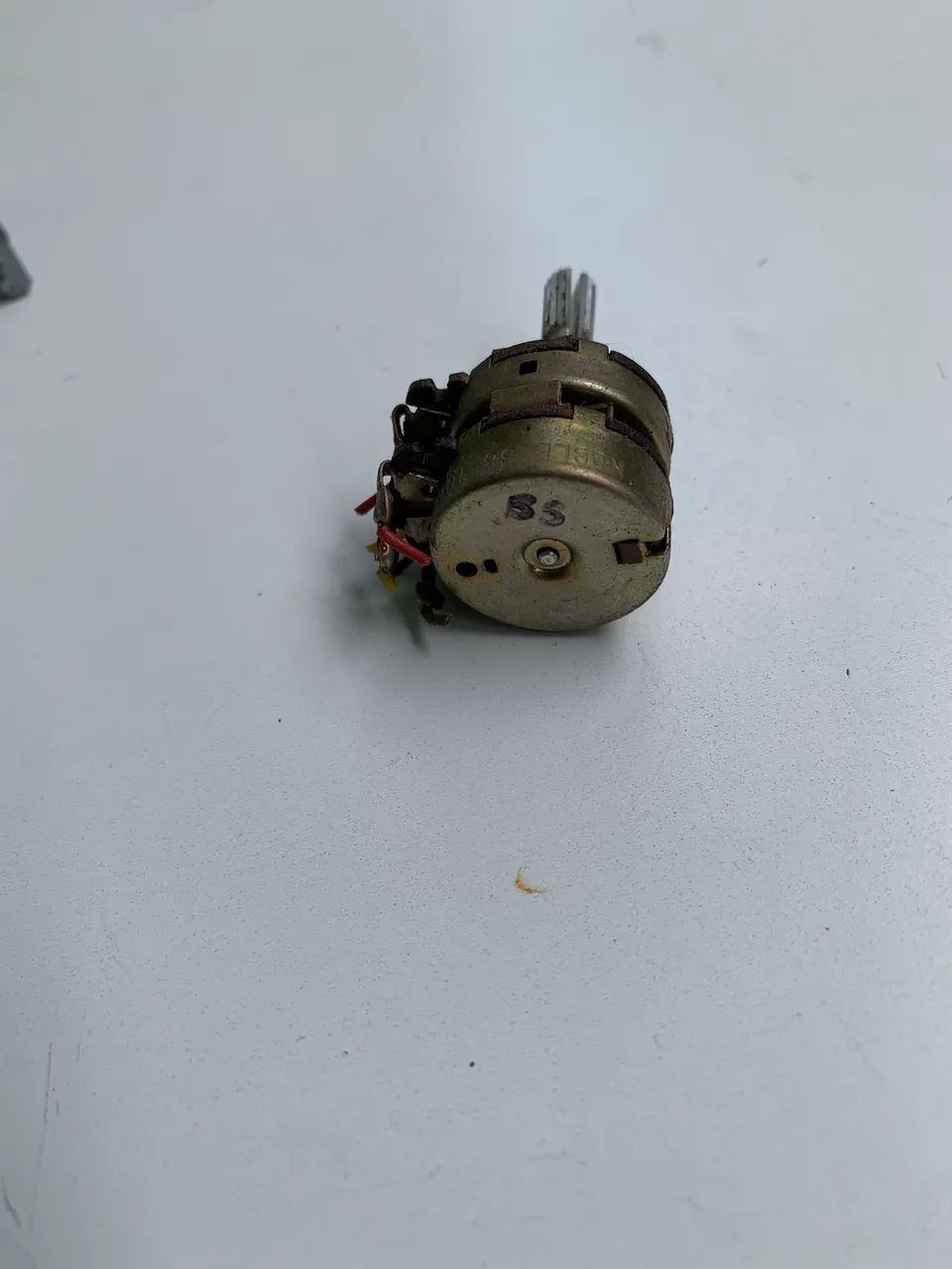 Potenciometro balance receiver Gradiente STR-1050