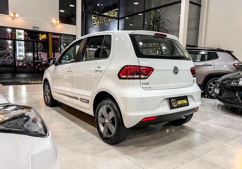 Volkswagen Fox Connect 1.6 - Foto 3