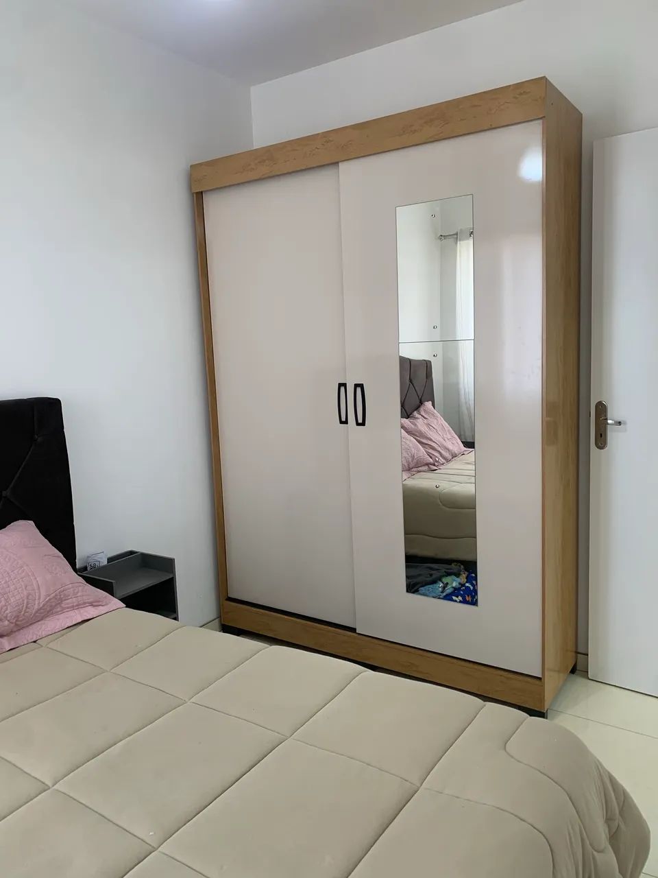 Guarda-roupa de solteiro - Apenas 3 meses de uso  - Foto 2