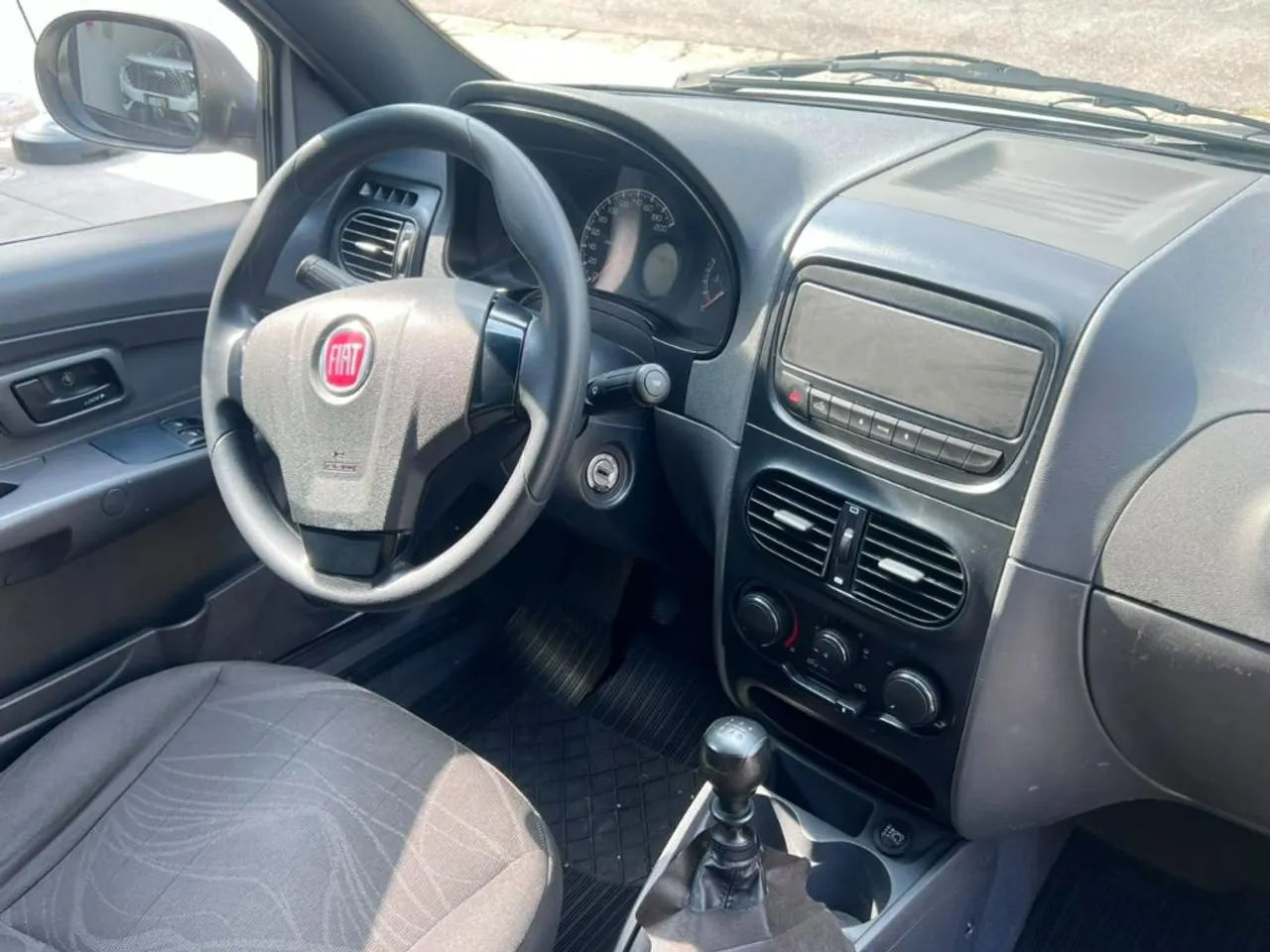 Fiat Strada 1.4 MPI Fire Flex 8V CS 2020 - Foto 2
