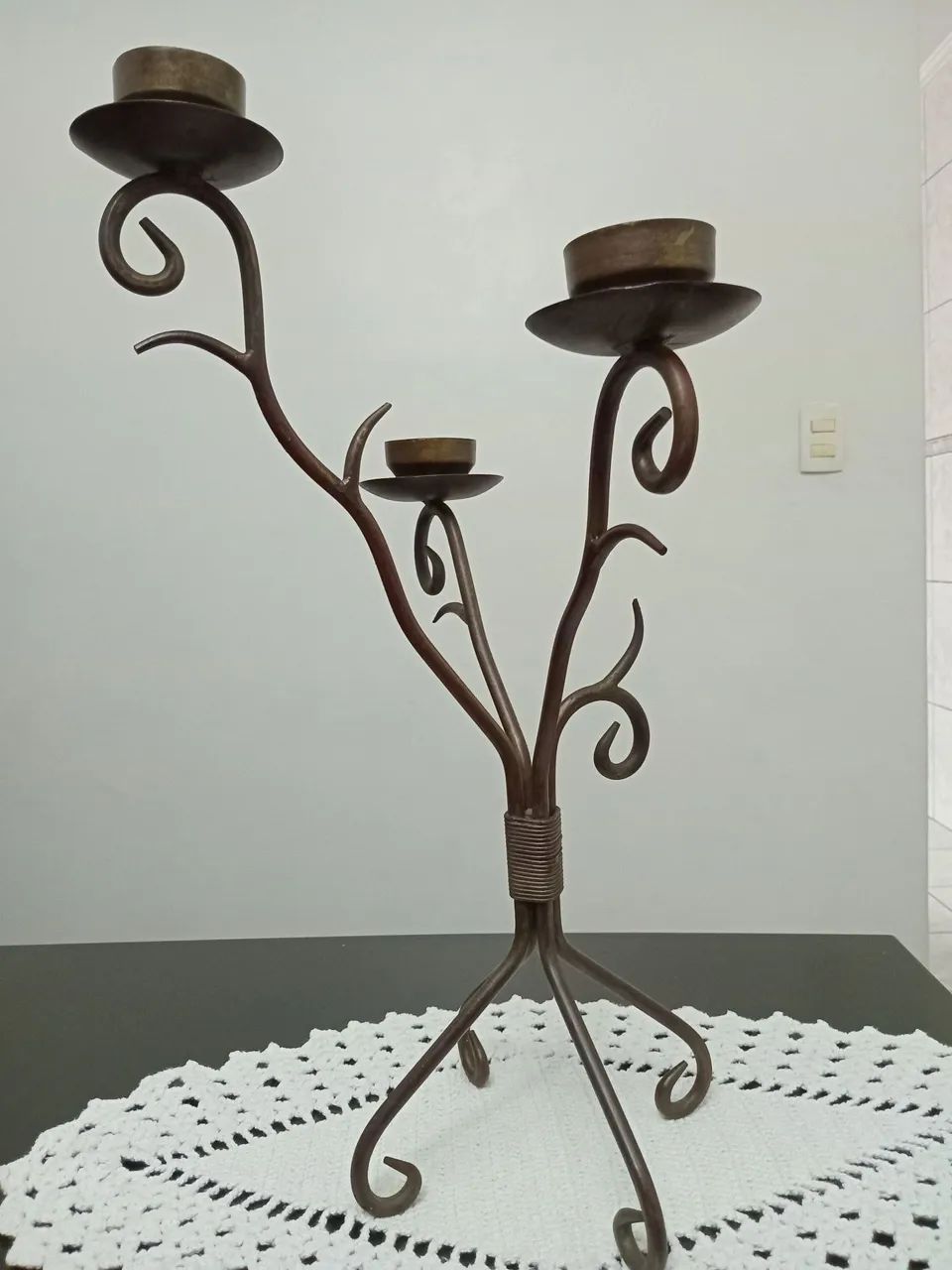 Castiçal de ferro antigo  - Foto 3