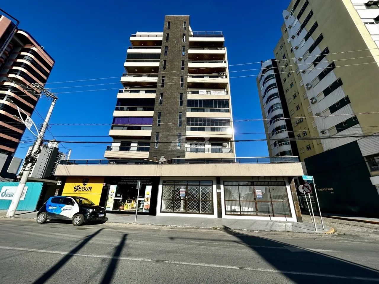 Loja térrea com aproximadamente 70m² no bairro Centro - Balneário Piçarras/SC (Cód. 21438) - Foto 4