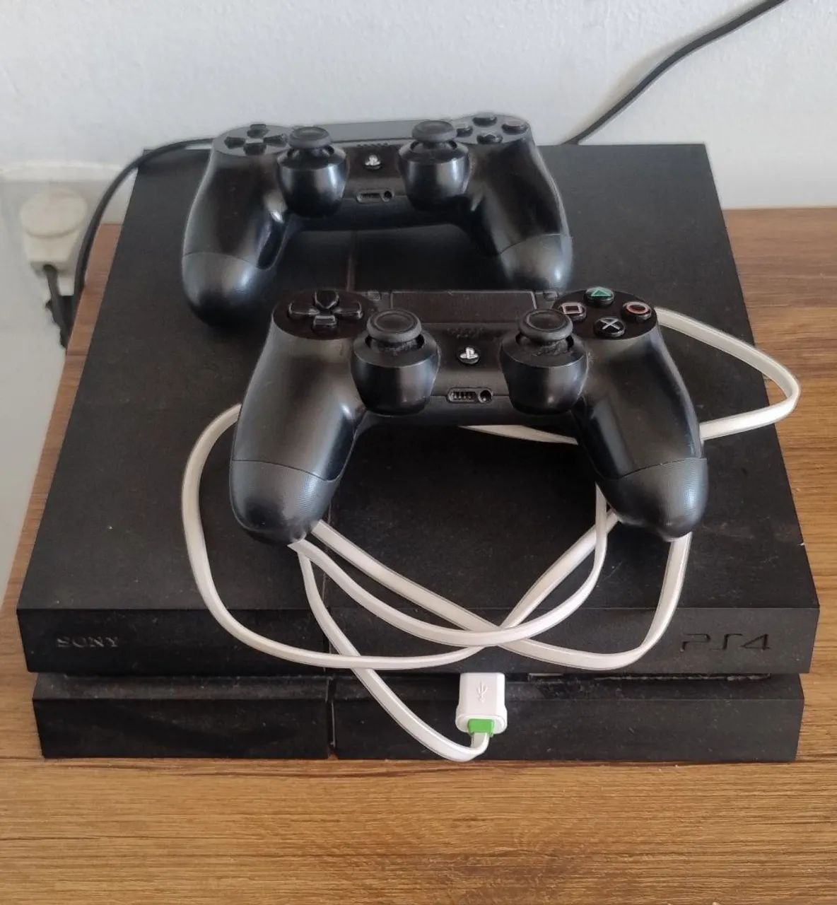 Vendo PS4 Slim 1TB - Foto 3