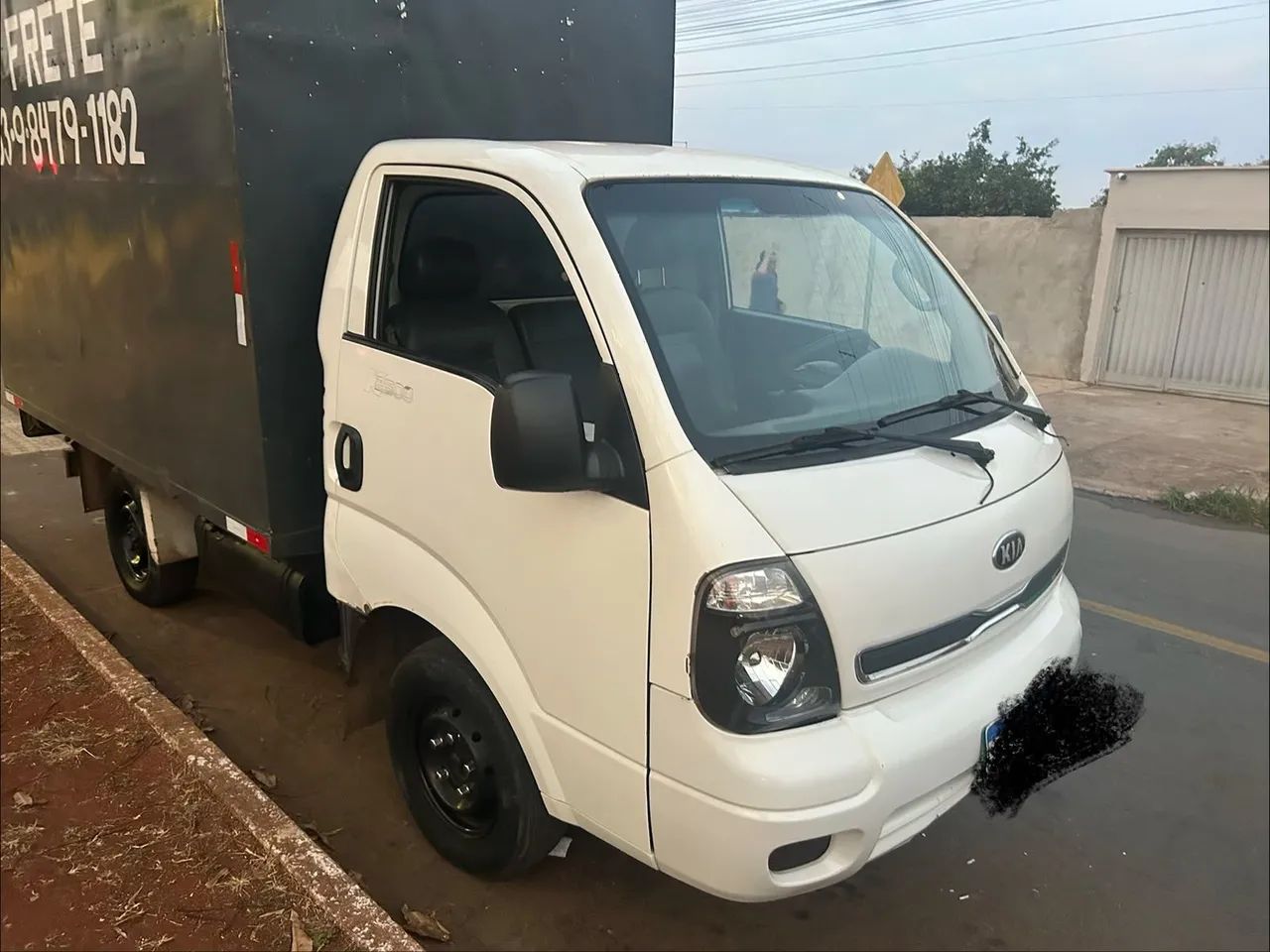Caminhão Kia bongo 2014