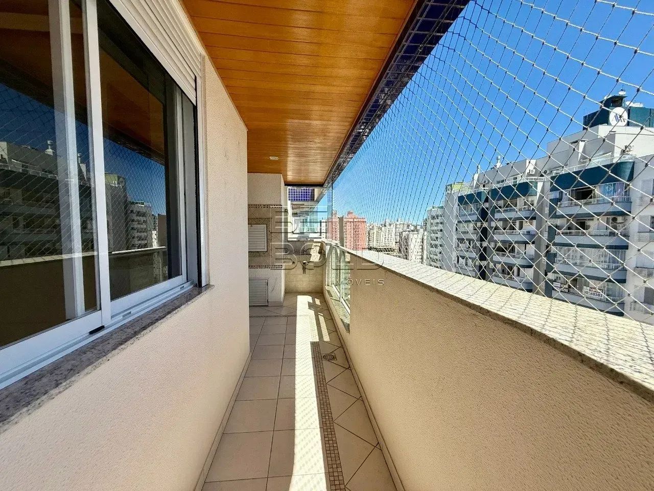 Apartamento amplo em andar alto com 3 dormitórios em Campinas - Foto 3
