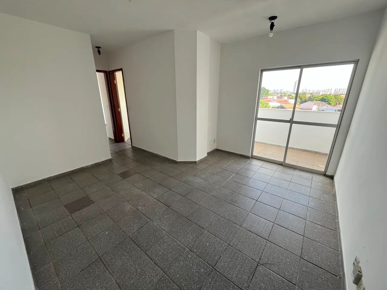 APARTAMENTO DE 02 QUARTOS, CIDADE JARDIM. - Foto 2