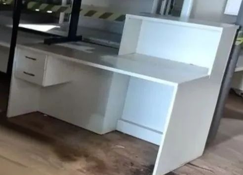 Mesa para estudo ou trabalho 