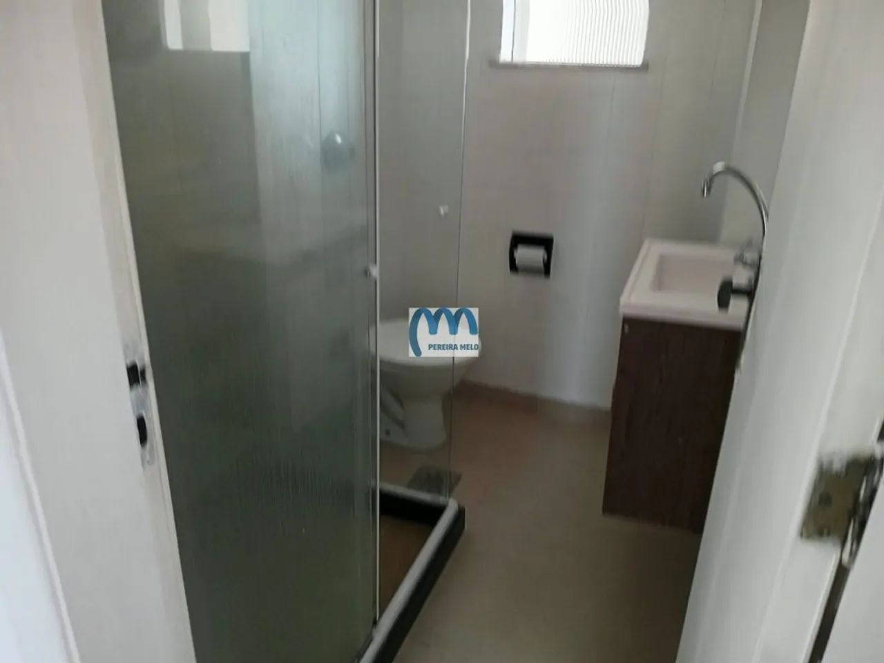 APARTAMENTO DE 2 QUARTOS COM GARAGEM - Foto 2