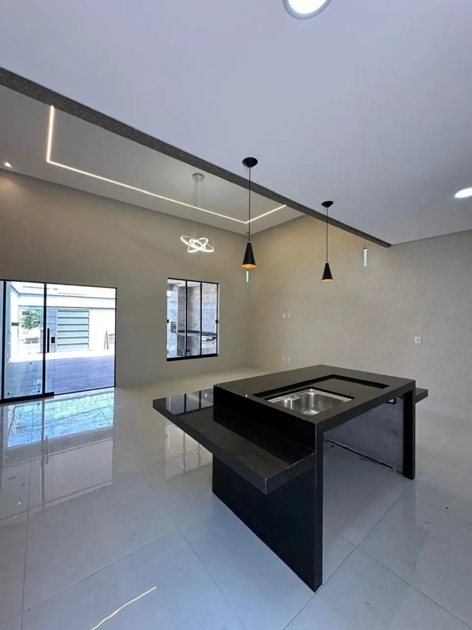 casa com três quartos no parque das Amendoeiras - Foto 3
