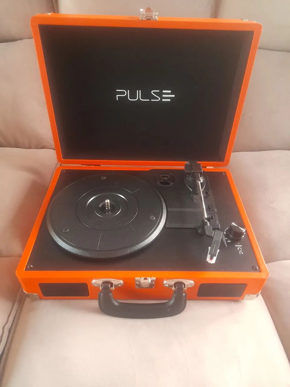Toca Discos Vitrola Pulse Retrô 