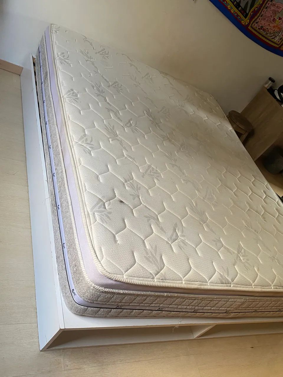 Colchão Queen Castor Premium Branco/Bege