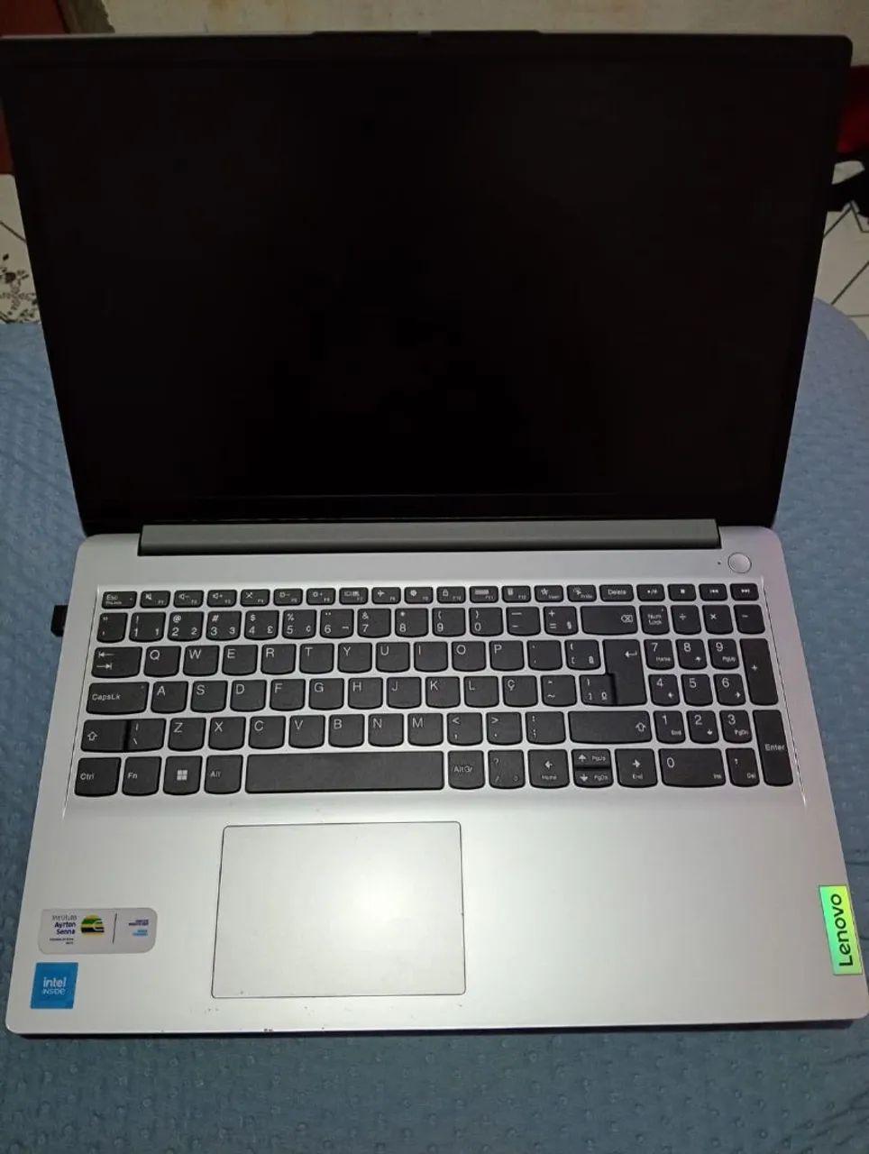 Vende-se notebook 