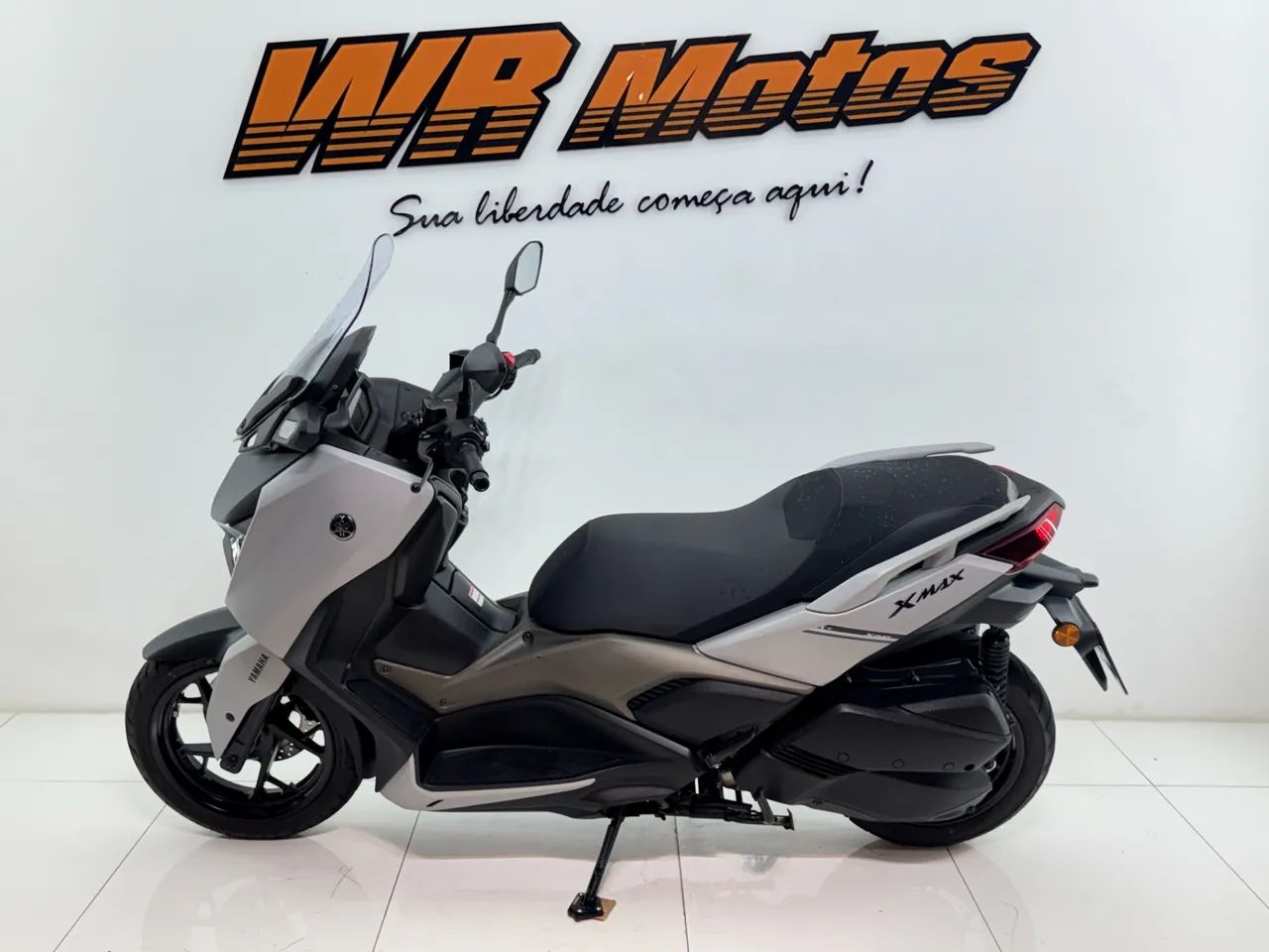 YAMAHA XMAX 250 CONNECTED ABS - Foto 3